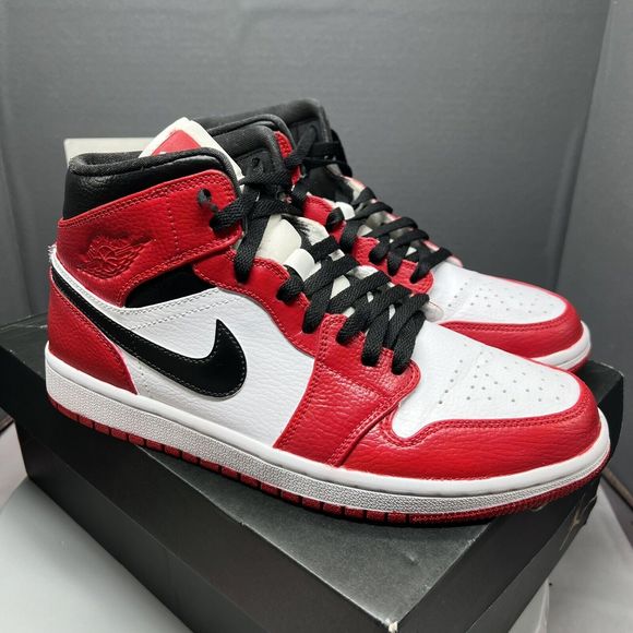 AIR JORDAN 1 MID CHICAGO Custom Red White Black 554724-126 Men Size 8 In OG Box main image 4